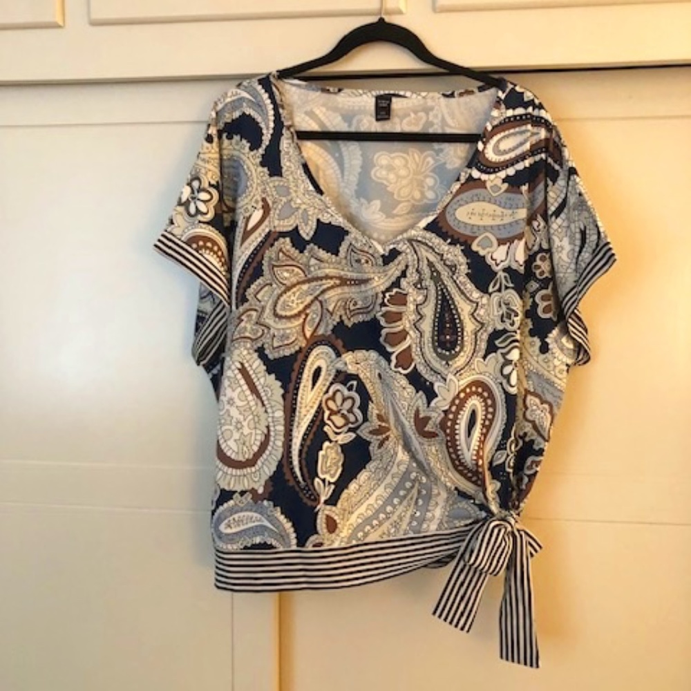 NWOT Shein Curve Women’s Plus 4XL Short Sleeve V-Neck Tie Waist Blouse